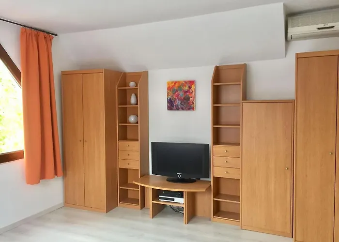 Apartament Flair Apartmanhaz *