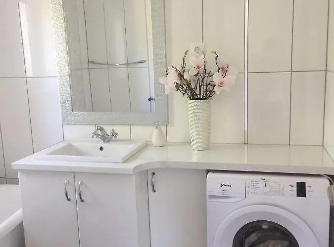 Apartament Flair Apartmanhaz *